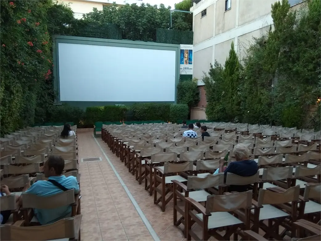 Κοράλλι Cinemax